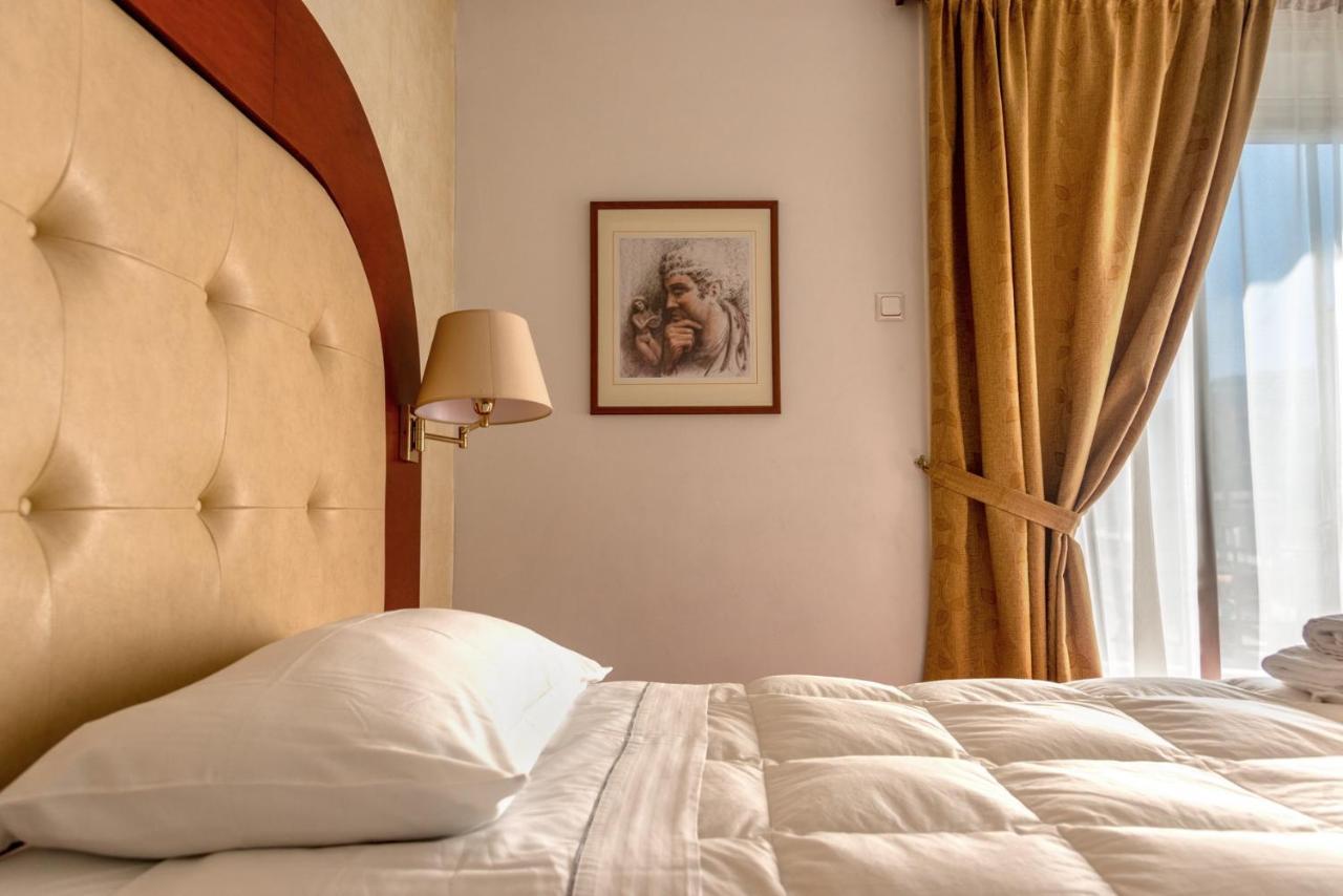 Alexios Hotel Янина Экстерьер фото