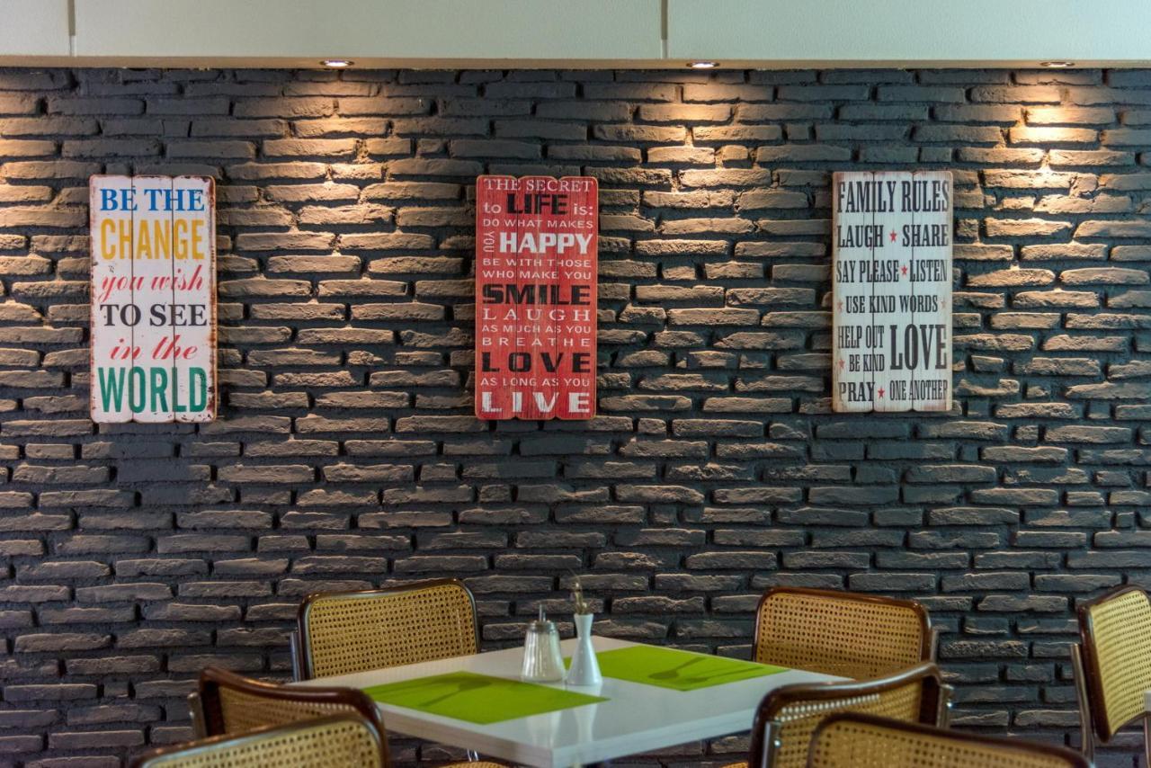 Alexios Hotel Янина Экстерьер фото